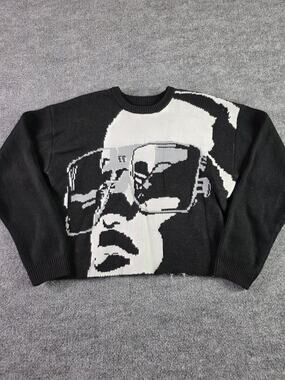 Urban Outfitters Celebrity Sweater Size Small Cropped Crop Top Knit Black